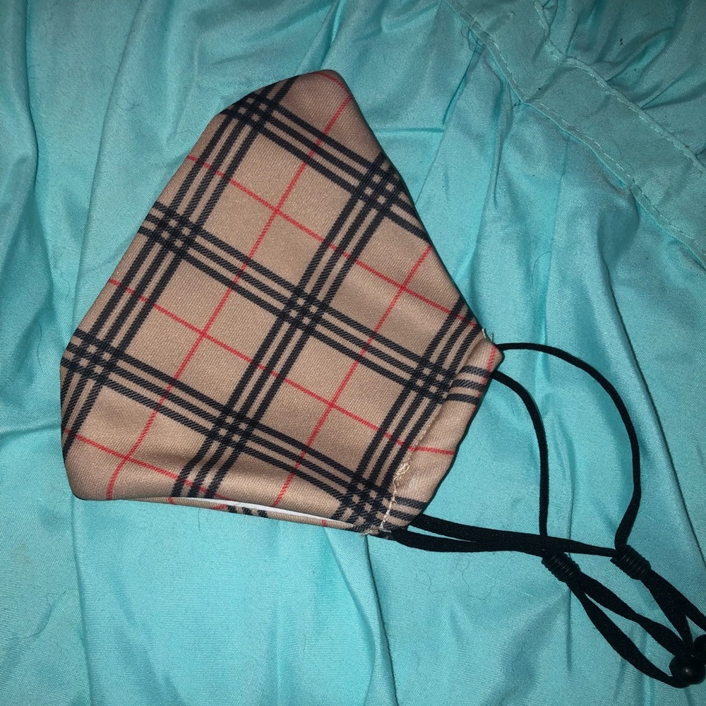 Brand new face mask!!!